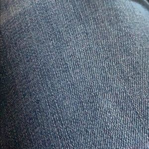 Meet your Posher, Loni